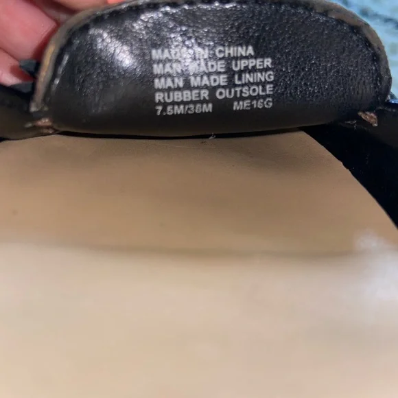 EUC Practically new Michael Kors Flats - Picture 6 of 6